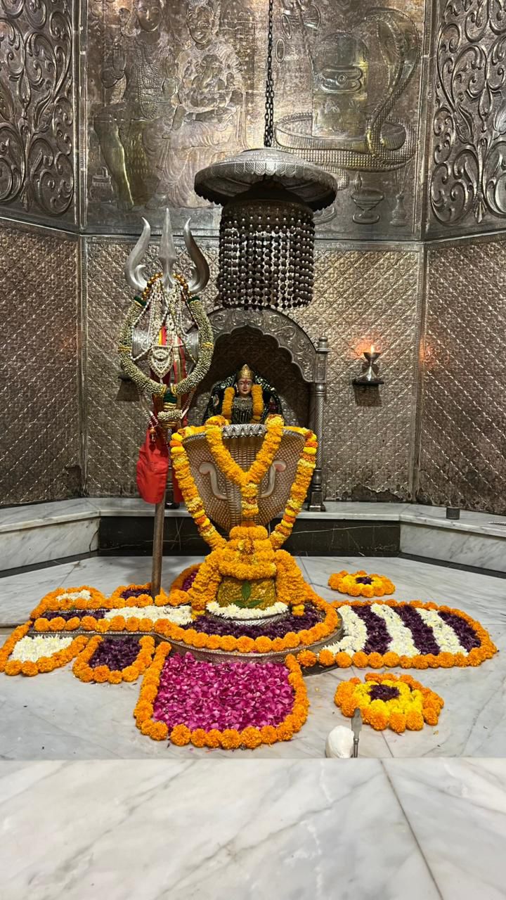 Temple photo gallery image